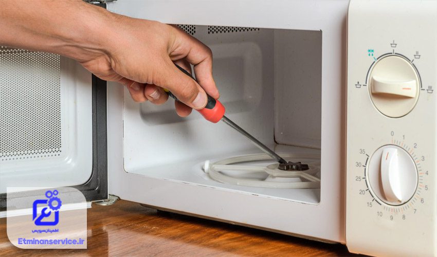 صدای غیرعادی مایکروویو گورنجی به دلیل خرابی شفت و موتور روتور