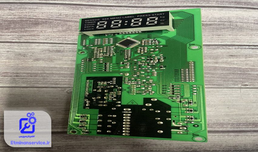 کار نکردن دکمه‌ها یا صفحه نمایش ماکروفر به دلیل خرابی برد کنترل