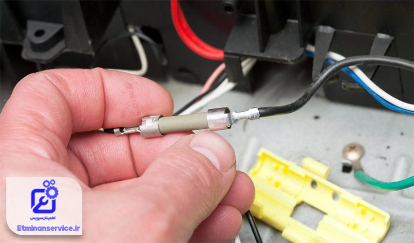 نوسانات برق