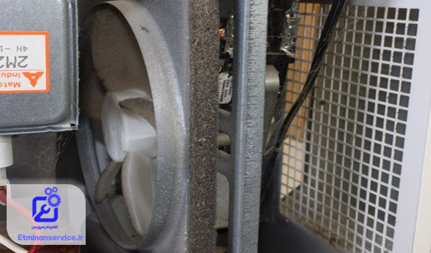 صداهای غیرعادی ماکروفر به دلیل خرابی فن