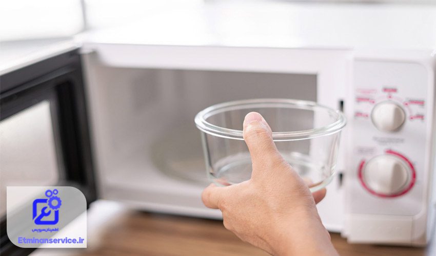 استفاده از ظروف مناسب مایکروویو