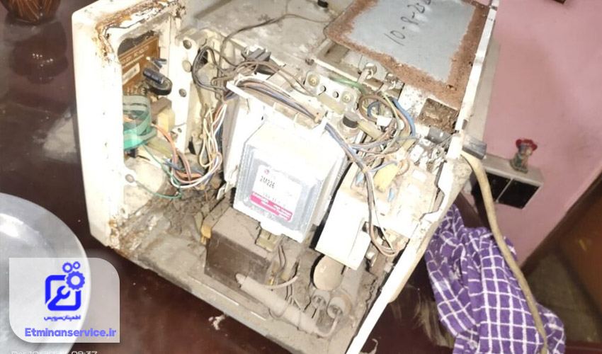 فرسودگی قطعات ماکروفر